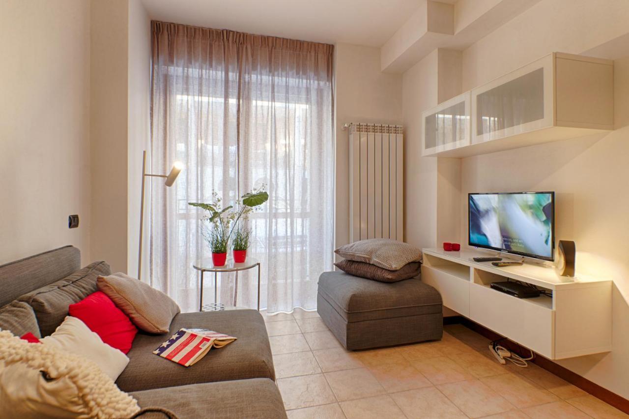 Modern Lakefront 2-Bedroom Apartment Acquaseria المظهر الخارجي الصورة